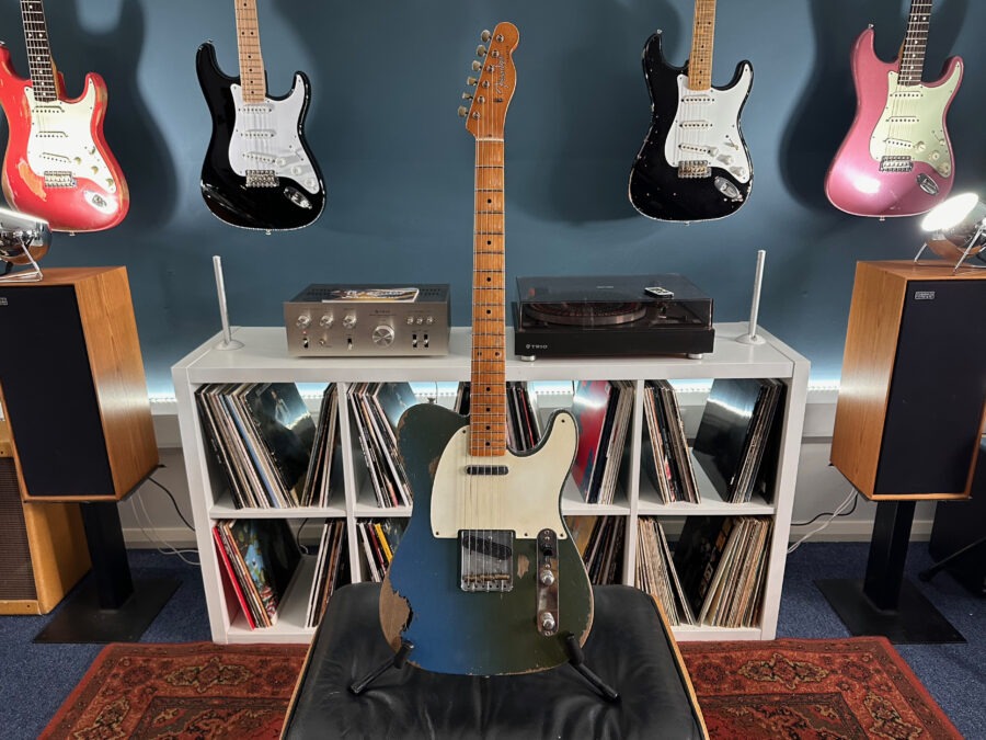 Fender Levi Perry Masterbuilt 57 Telecaster Heavy Relic Lake Placid Blue