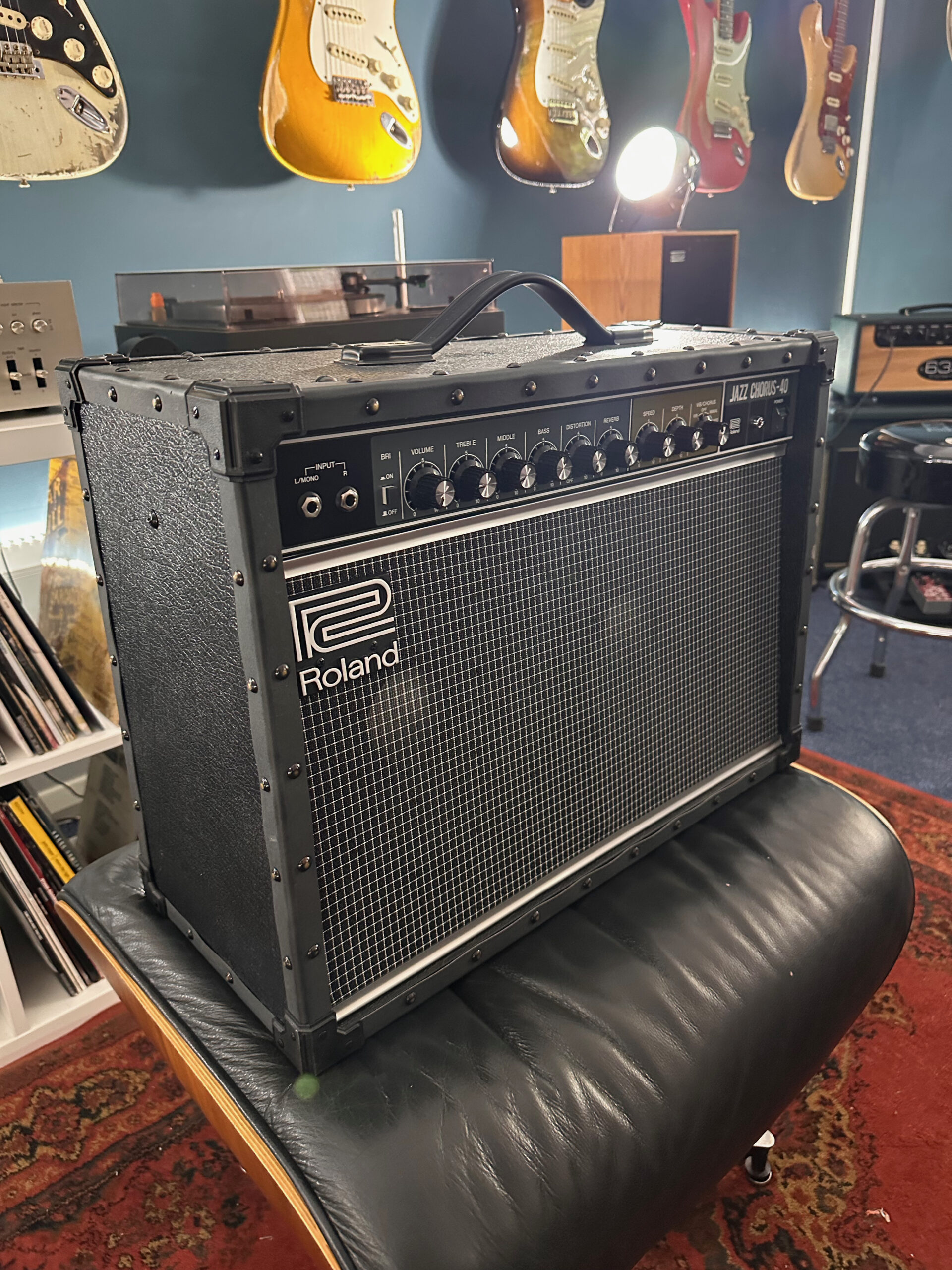 Roland JC40 Jazz Chorus - Image 3