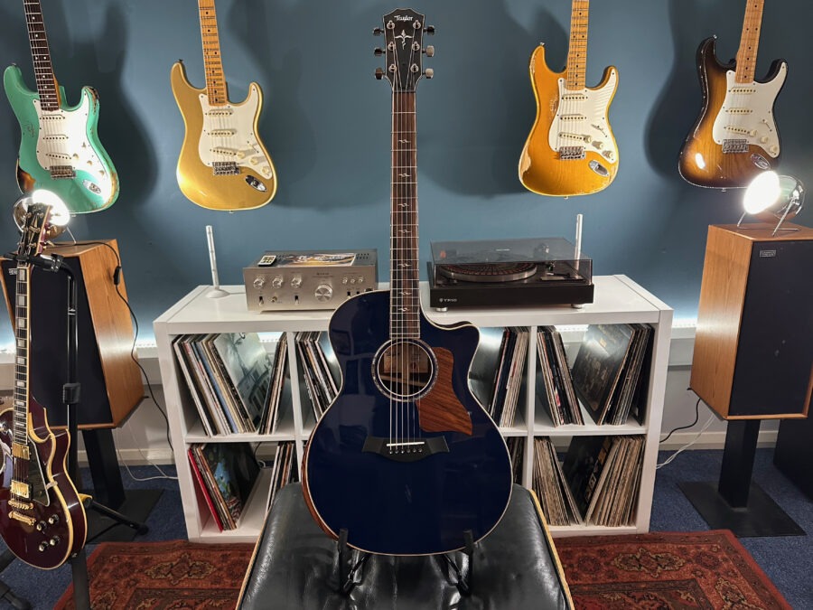 Taylor 814ce Special Edition Sapphire