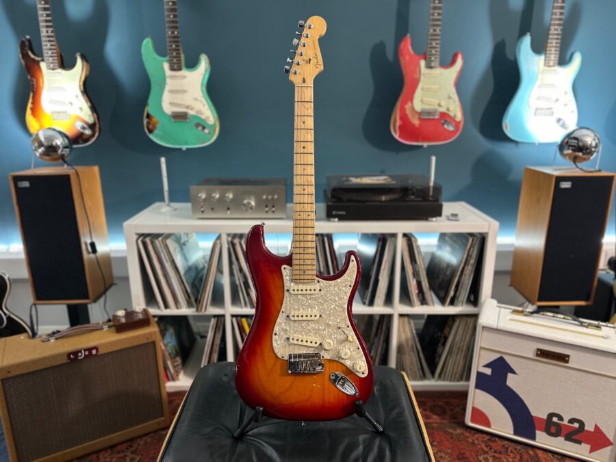Fender American Deluxe Stratocaster